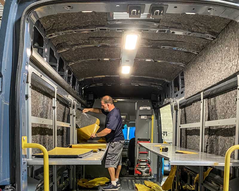 Ford-Transit-Ram-ProMaster-Vans-for-Amazon-Last-Mile-1640
